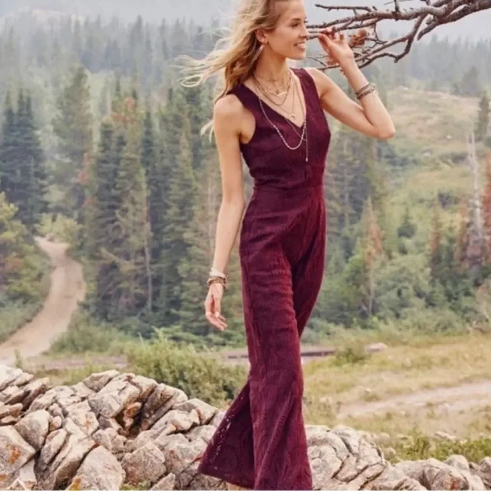 Altar’d State Madie Purple All Over Lace Jumpsuit Romper Womens Medium Boho Chic